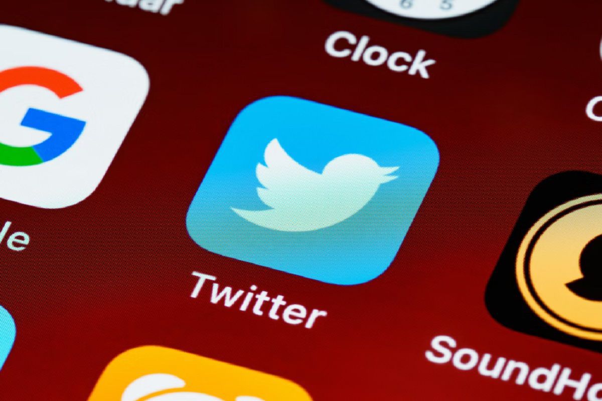 Australian Firm Facilitate Corp Sues Twitter 